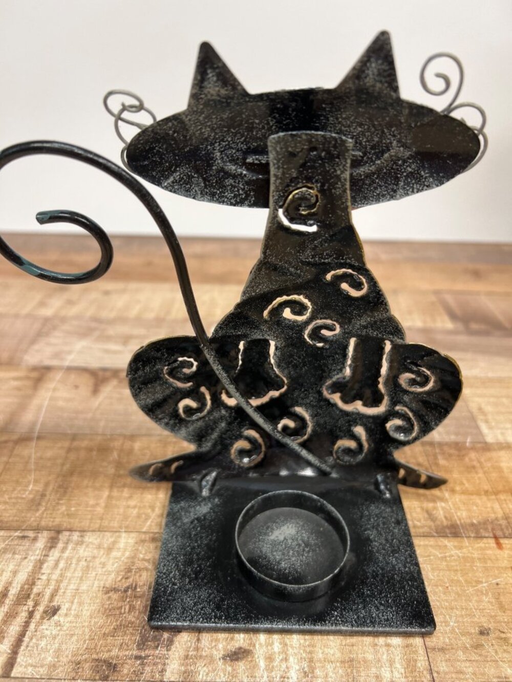 Halloween Handcrafted Metal Cat Candle Holder With Swirled Details - Picture 4 of 4